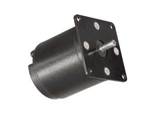 Moteur à courant continu avec balais 120 mm