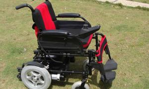 Fauteuil roulant et Chariot